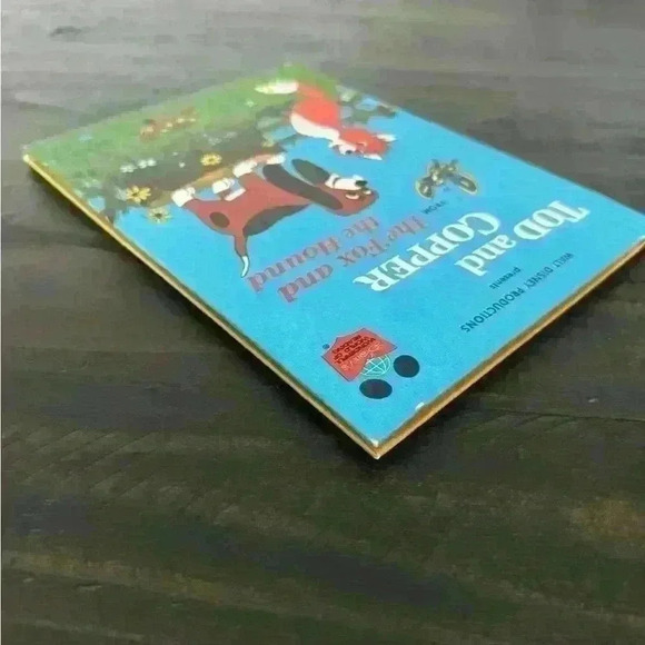 VNTG 1981 - Disney Tod and Copper from the Fox and the Hound - Hard Cover Book - Picture 9 of 10